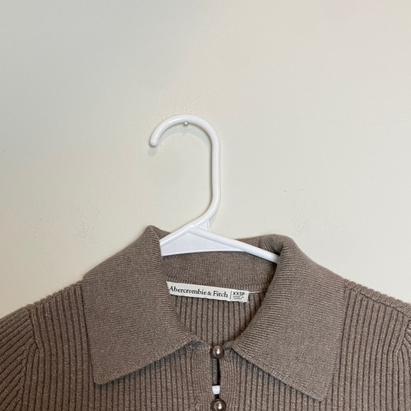 Abercrombie & Fitch long-sleeve collared midi sweater dress - Picture 8 of 13